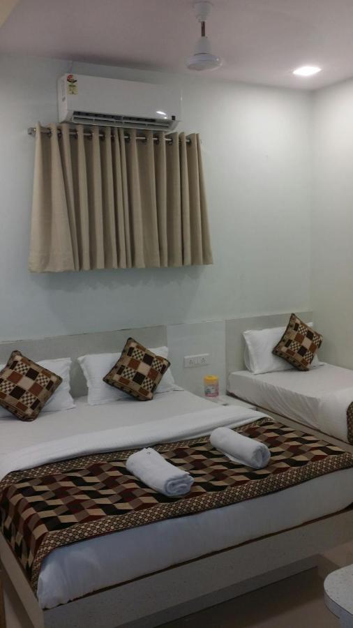 Hotel Kf Residency Bombaj Zewnętrze zdjęcie