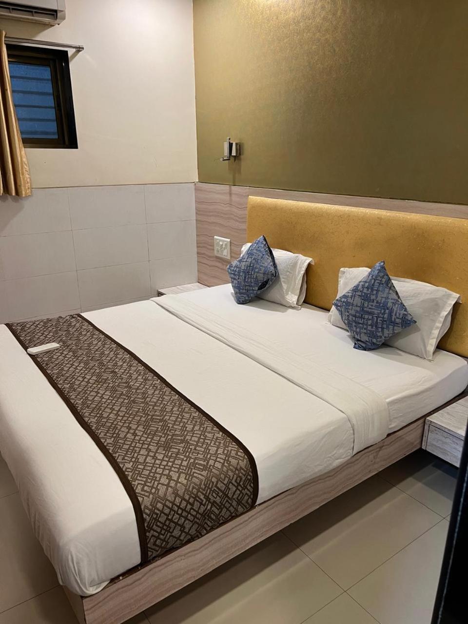 Hotel Kf Residency Bombaj Zewnętrze zdjęcie