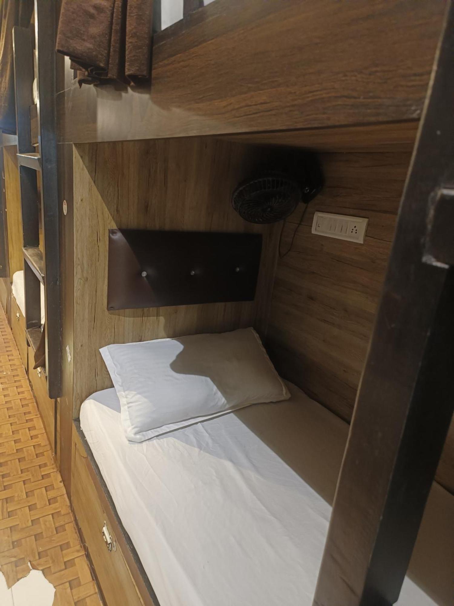 Hotel Kf Residency Bombaj Zewnętrze zdjęcie