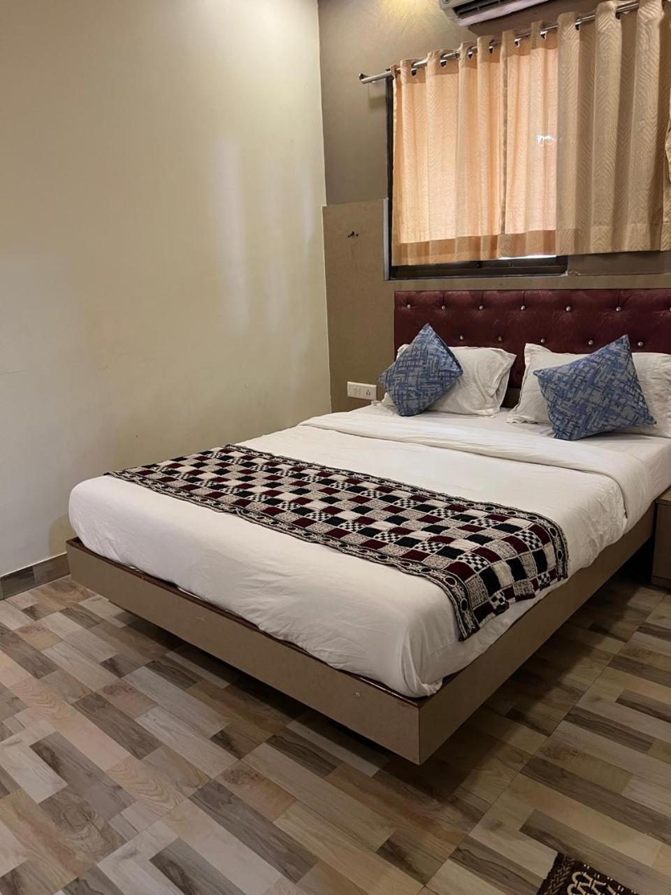 Hotel Kf Residency Bombaj Zewnętrze zdjęcie